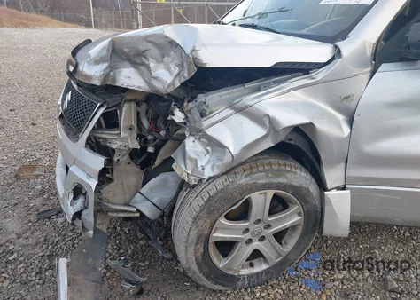 2006 Suzuki Grand Vitara Luxury from USA, damaged, VIN JS3TD947564105794